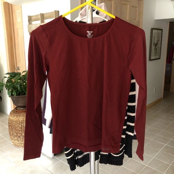 Patagonia Tops - Like New Patagonia Capilene Long Sleeve Sports Top